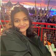 Biomedical sciences student providing biology lessons for children aged 12-16